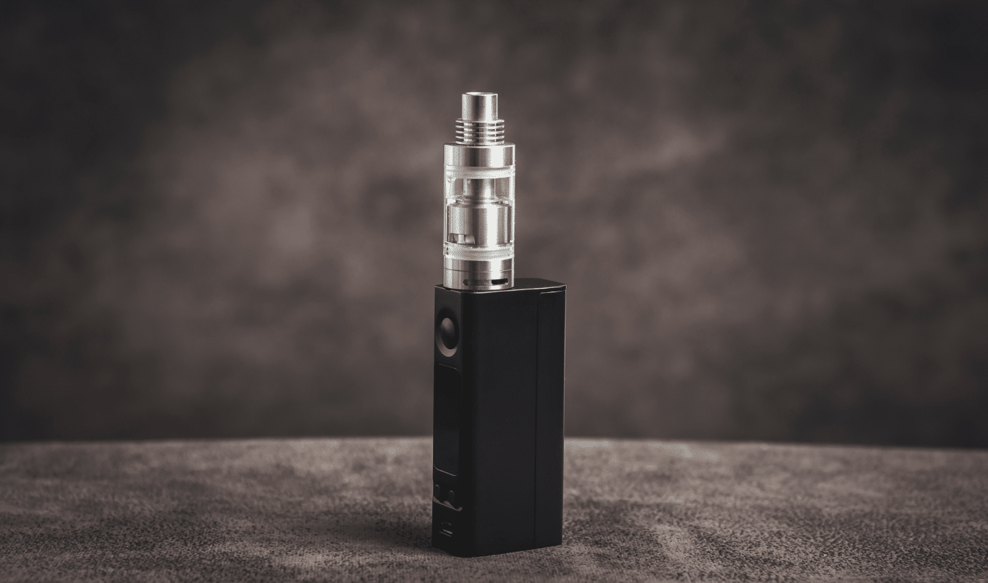 Quelle cigarette électronique choisir pour un gros fumeur ?