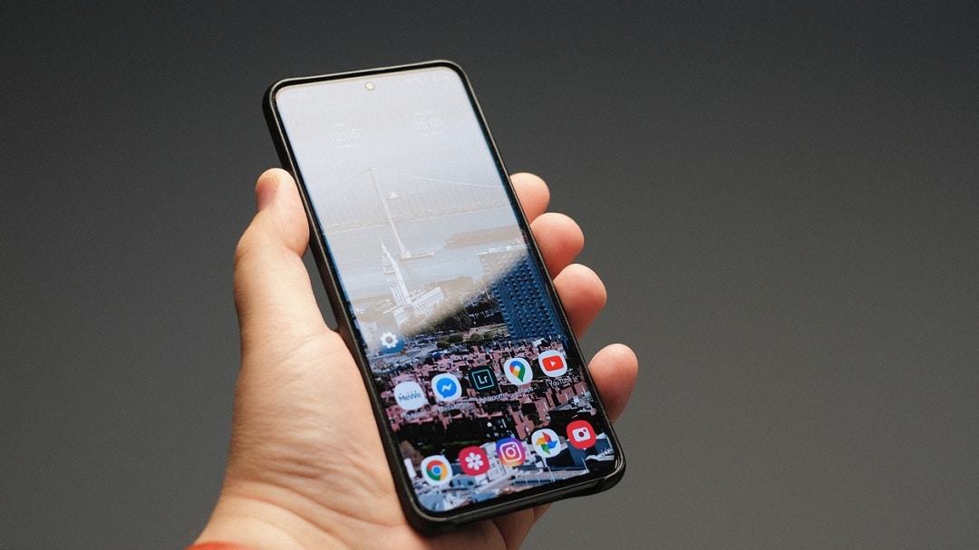 Le prochain Samsung S21 aurait une caméra sous l’écran